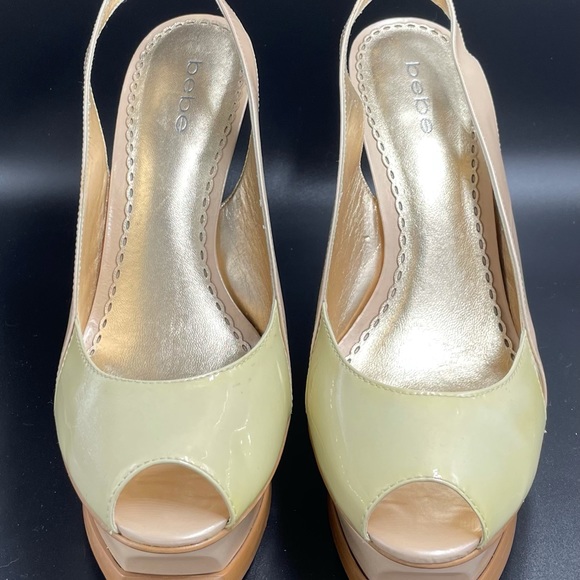 Bebe Shoes Size 10 Cream and Tan - Picture 2 of 3